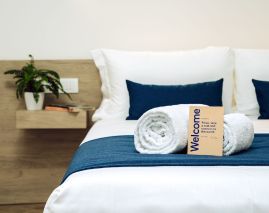 Air Rooms Rome Airport by HelloSky